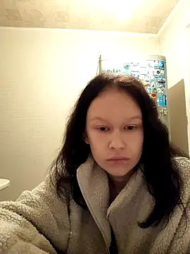 Snapshot of AlettaPaltrova chatting on October 2025 08:20:02 PM AlettaPaltrova online show from October 2025 08:20:02 PM