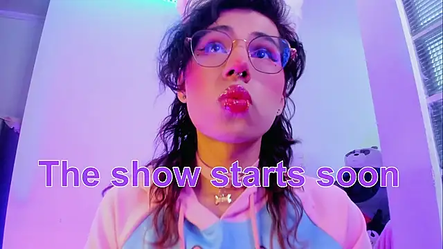 Sweet-SharoKitty online show from December 2025 11:02:01 PM