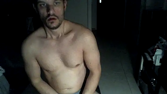 larbin22 online show from October 2025 06:30:01 PM