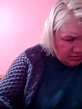 LusiyaGold5 online show from October 2025 06:39:02 PM