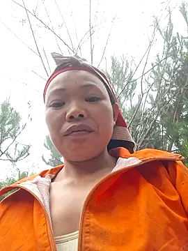 miomio-12 online show from November 2025 09:40:01 AM