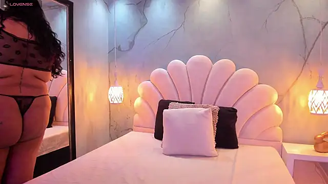 CatalinaCoopper online show from October 2025 05:15:01 AM