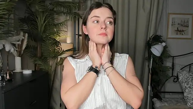 ThelmaJusto online show from November 2025 03:46:02 PM