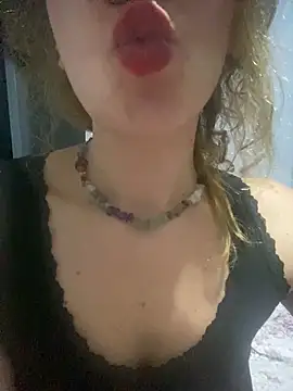 melisss2 online show from October 2025 09:17:02 PM