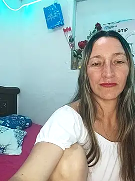 Snapshot of Keila10 chatting on October 2025 02:02:05 AM Keila10 online show from October 2025 02:02:05 AM