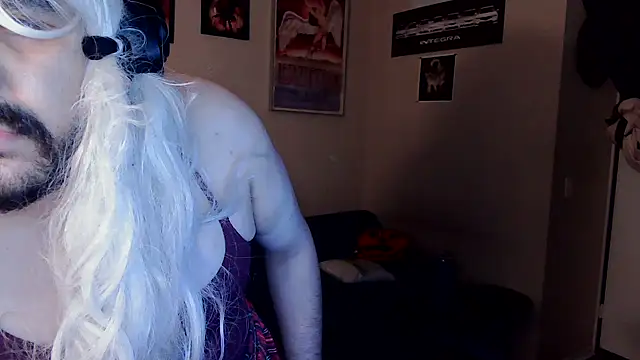 geezuz6913 online show from January 2026 01:05:02 PM