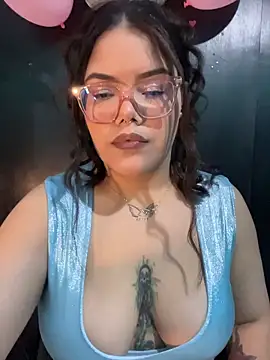 Snapshot of GabrielleMarsh1 chatting on November 2025 03:21:02 AM GabrielleMarsh1 online show from November 2025 03:21:02 AM