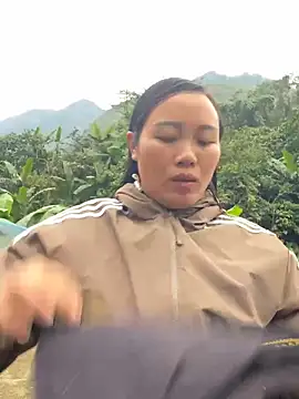 Pii x online show from November 2025 01:04:02 AM