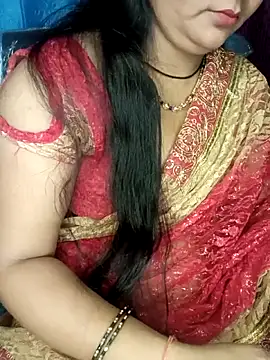 Snapshot of Rashmi_011 chatting on April 2026 12:06:01 AM Rashmi 011 online show from April 2026 12:06:01 AM
