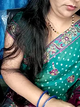 Snapshot of Rashmi_011 chatting on June 2026 12:34:02 AM Rashmi 011 online show from June 2026 12:34:02 AM