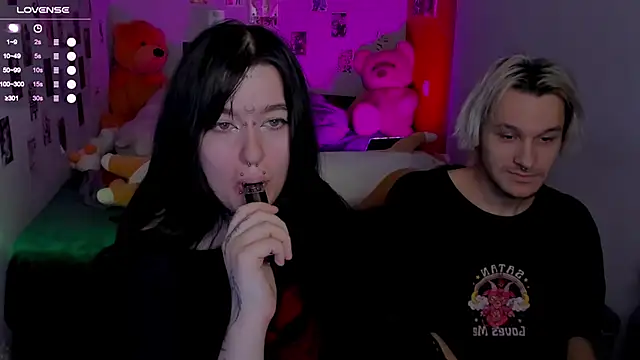 Snapshot of g4tito chatting on November 2025 05:21:02 AM g4tito online show from November 2025 05:21:02 AM