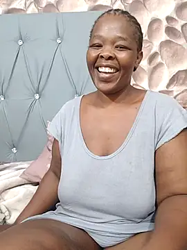 Bigboobsbooty online show from February 2026 02:07:02 PM