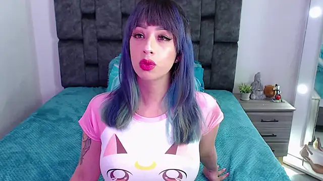 Snapshot of Allisonpetite1 chatting on October 2025 07:35:02 PM Allisonpetite1 online show from October 2025 07:35:02 PM