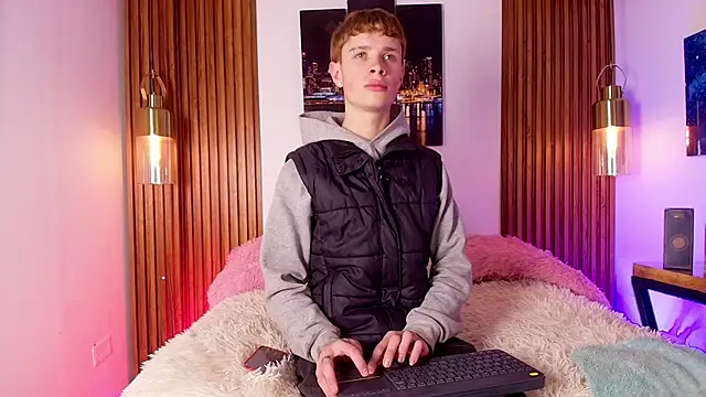 JackFrosst online show from November 2025 12:16:01 PM