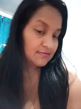 lucia00xx online show from November 2025 01:39:01 AM