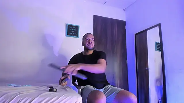 Dann 17  online show from November 2025 10:58:01 AM