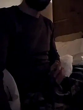 felipelon07 online show from December 2025 12:16:02 AM