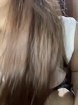 Lyly69699 online show from November 2025 01:22:04 PM