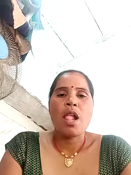 Snapshot of Nm_sanjna chatting on October 2025 04:24:02 AM Nm sanjna online show from October 2025 04:24:02 AM