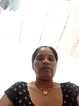 Snapshot of Nm_sanjna chatting on October 2025 10:55:01 AM Nm sanjna online show from October 2025 10:55:01 AM