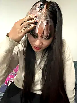 TrangNemo online show from November 2025 11:26:01 PM