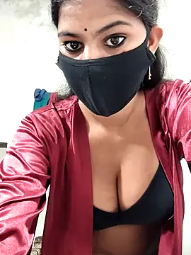 Snapshot of Miya_sistar chatting on November 2025 05:13:02 PM Miya sistar online show from November 2025 05:13:02 PM