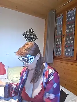 Snapshot of Pimentine chatting on February 2026 06:44:02 AM Pimentine online show from February 2026 06:44:02 AM