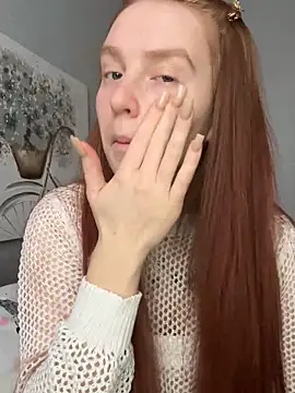 Evarey  online show from November 2025 06:24:02 AM