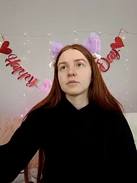 Evarey  online show from February 2026 05:44:02 AM