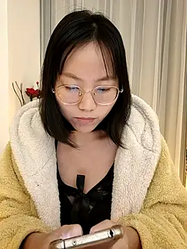 nini10052025 online show from November 2025 01:49:02 AM