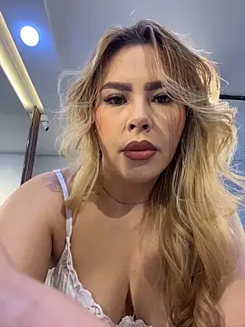 Snapshot of Katya_blonde chatting on February 2026 08:38:02 PM Katya blonde online show from February 2026 08:38:02 PM