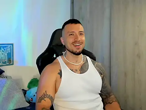 Dave-Max01 online show from February 2026 02:37:02 PM