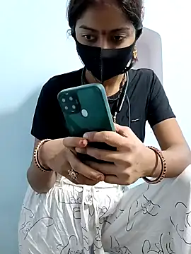 Payal G online show from November 2025 03:58:01 PM