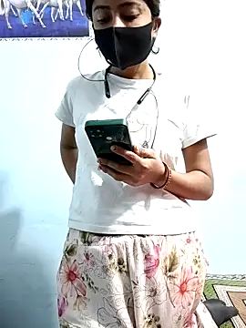 Payal G online show from December 2025 01:44:02 AM