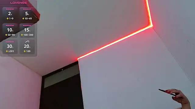 SeleneMore online show from November 2025 03:03:01 PM