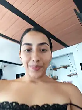 Queen sofya online show from November 2025 04:18:02 PM