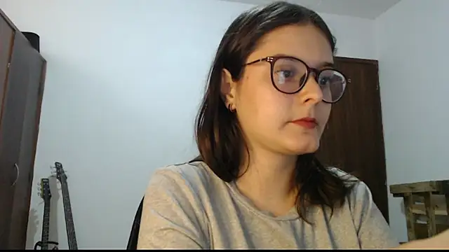 CarlaLorez online show from March 2026 06:58:02 PM