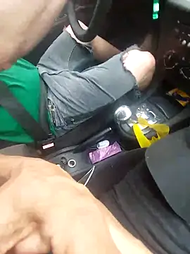 Merlin2310 online show from November 2025 08:09:01 PM