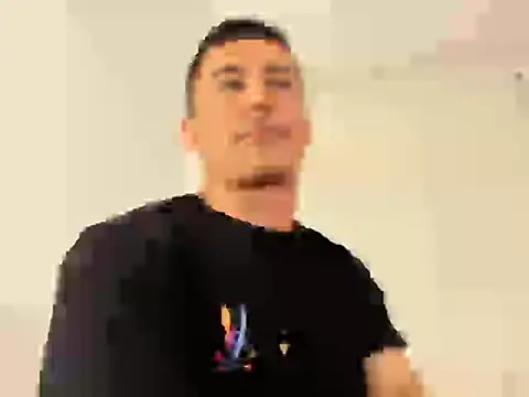 Snapshot of Muscle_man07 chatting on November 2025 09:47:01 PM Muscle man07 online show from November 2025 09:47:01 PM