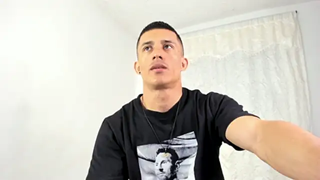 Muscle man07 online show from November 2025 09:52:02 PM