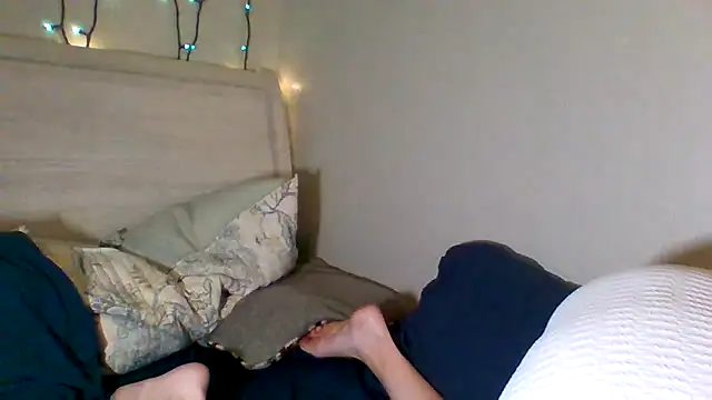 Snapshot of easy_briezy chatting on October 2025 02:09:02 AM easy briezy online show from October 2025 02:09:02 AM