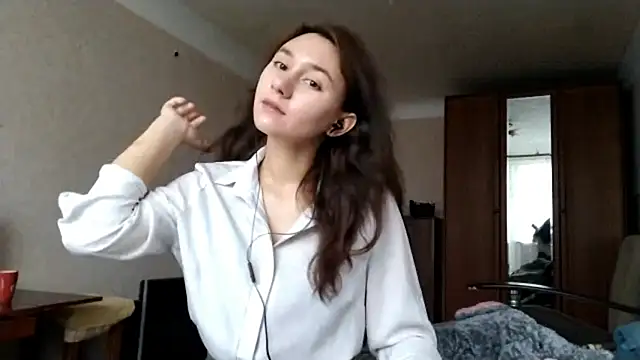 MiaLovelyOne online show from October 2025 07:30:02 AM