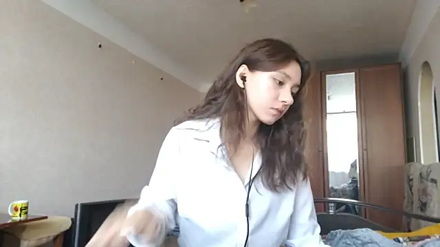 MiaLovelyOne online show from October 2025 09:19:01 AM