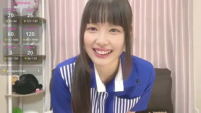 Snapshot of mai-chan_ chatting on October 2025 02:19:01 AM mai-chan online show from October 2025 02:19:01 AM