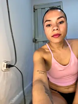 Crystal 555 online show from October 2025 05:42:02 AM