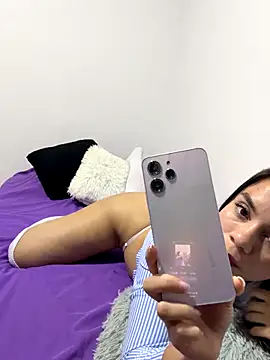 Crystal 555 online show from November 2025 06:02:02 AM