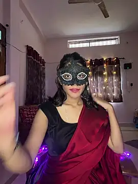 Lovebirdss online show from February 2026 08:04:02 AM