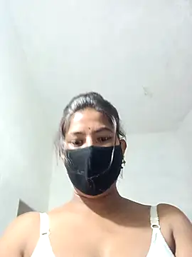 Hot radhaji online show from October 2025 10:51:01 AM