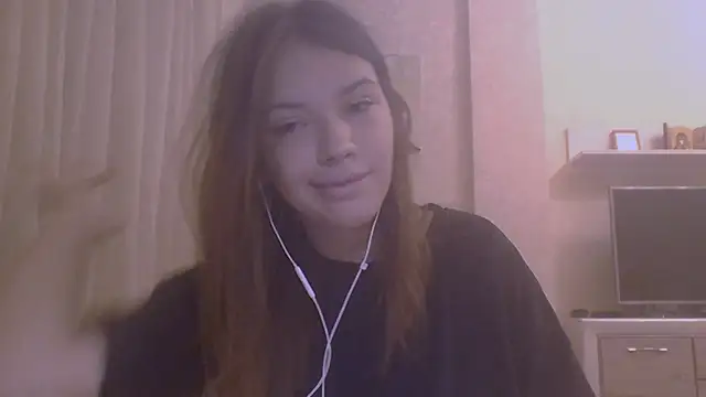 CeyaLier online show from October 2025 04:07:02 PM