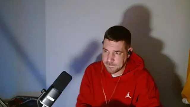 chibrax918 online show from December 2025 02:27:01 AM